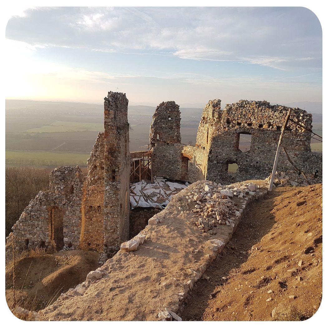 hrad_slnko