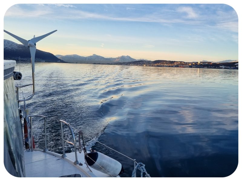 fjord_vlny