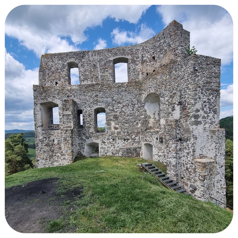 dobronivsky_hrad