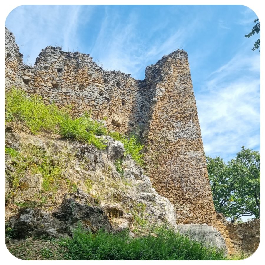 hrad_cicva